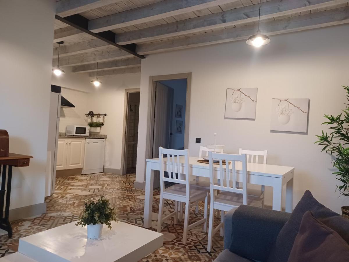 Apartamentos El Llanin Onís Eksteriør billede